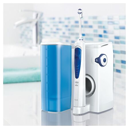 Oral-B Ирригатор Professional care 8500 OxyJet 1 шт