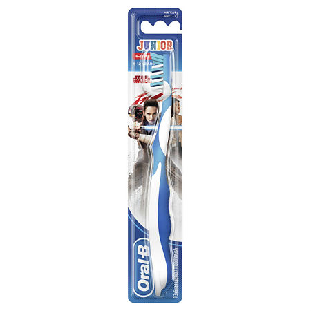 Oral-B Зубная щетка Junior для детей мягкая 1 шт